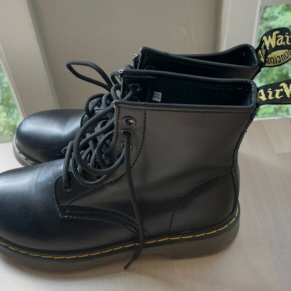 Dr. Martens Black Boots - 1460 Smooth Leather - Picture 4 of 6